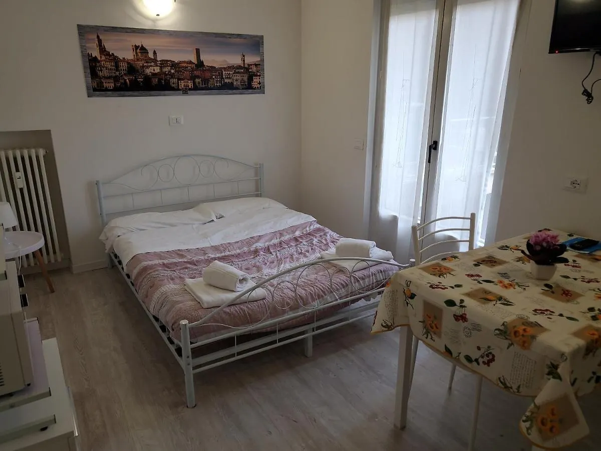 Bergamo Centro Residence 0*,  Włochy